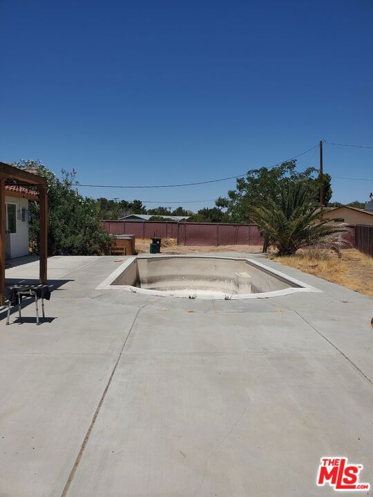13435 Tioga Road Property Photo 12