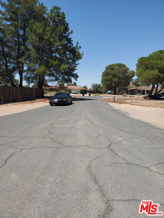 13435 Tioga Road Property Photo 17