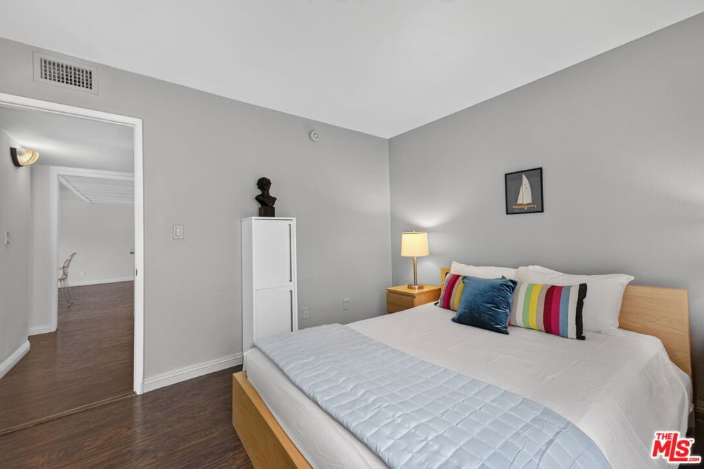 2018 Griffith Park Boulevard 219 Property Photo 23