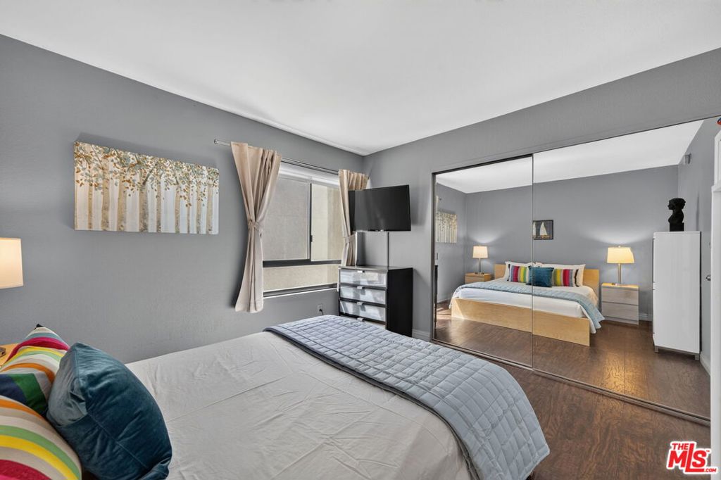 2018 Griffith Park Boulevard 219 Property Photo 24