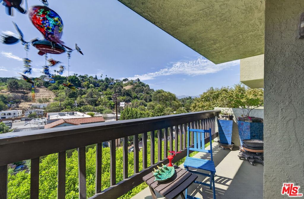 2018 Griffith Park Boulevard 219 Property Photo 28