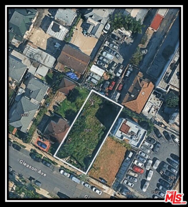 2525 Gleason Avenue Property Photo 1