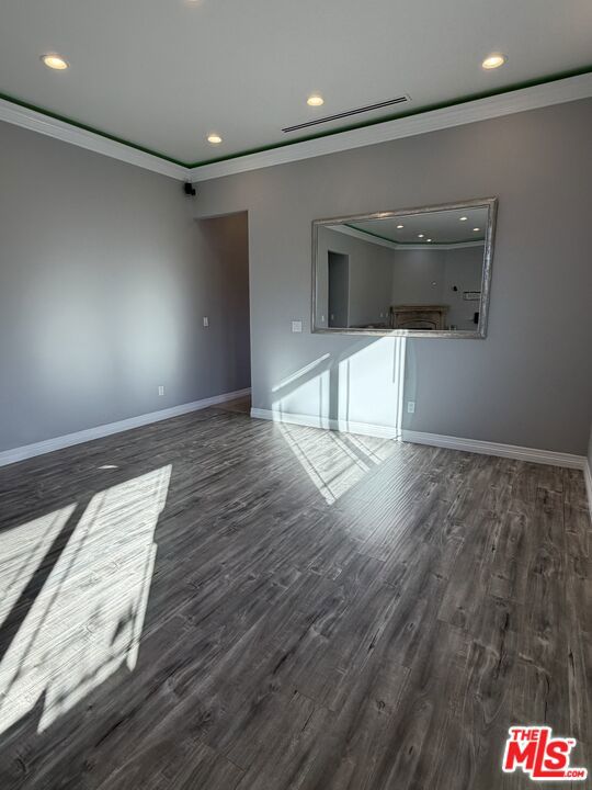 10006 Samoa Avenue Property Photo 9