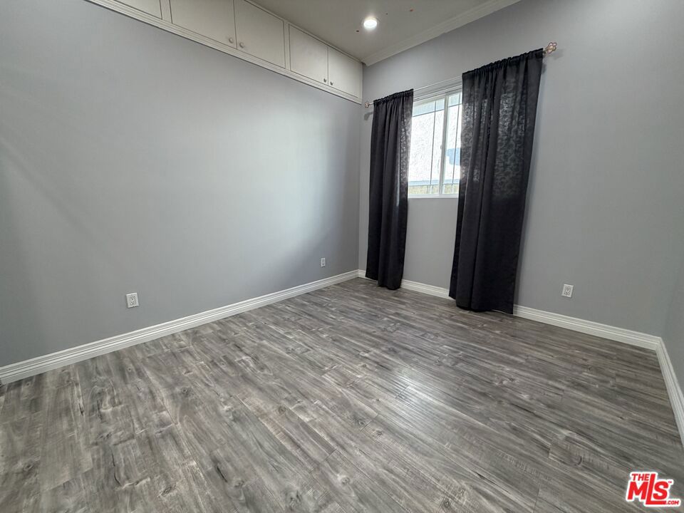 10006 Samoa Avenue Property Photo 11