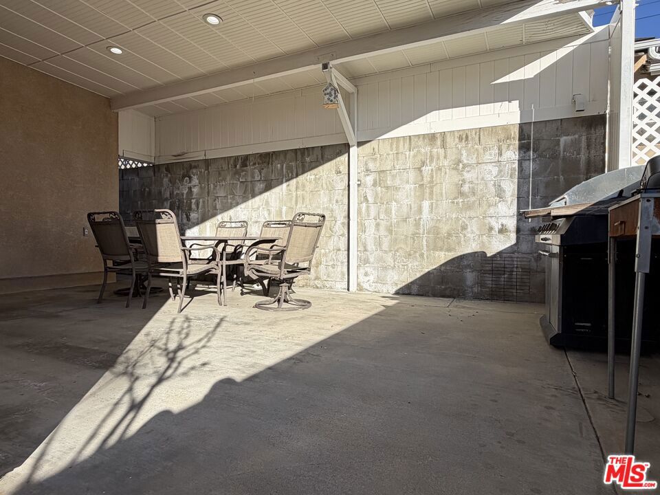 10006 Samoa Avenue Property Photo 30