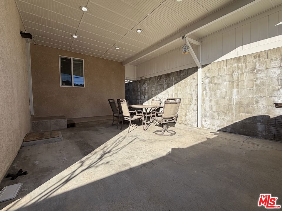10006 Samoa Avenue Property Photo 31