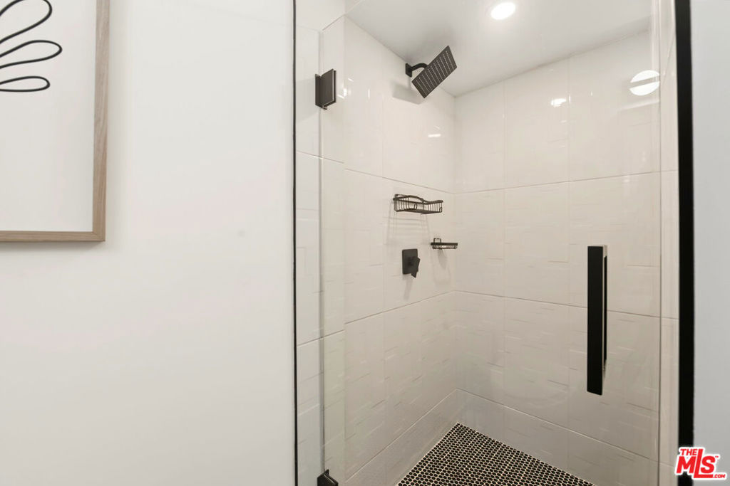 21490 Arcos Drive Property Photo 33
