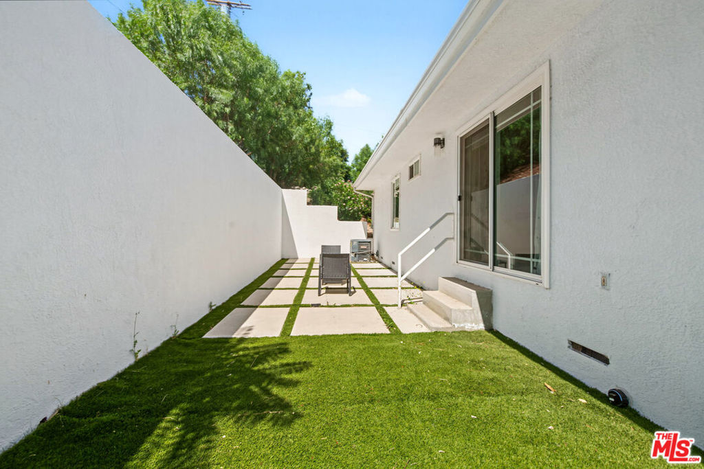 21490 Arcos Drive Property Photo 37