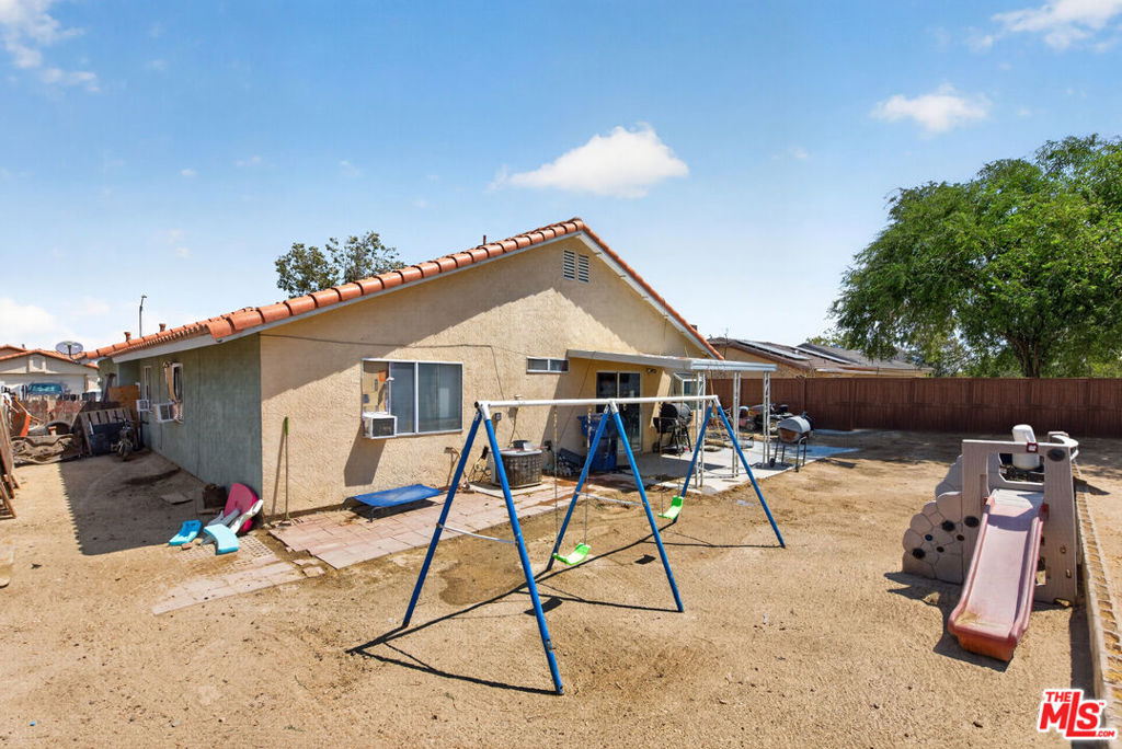 1718 Polo Court Property Photo 15