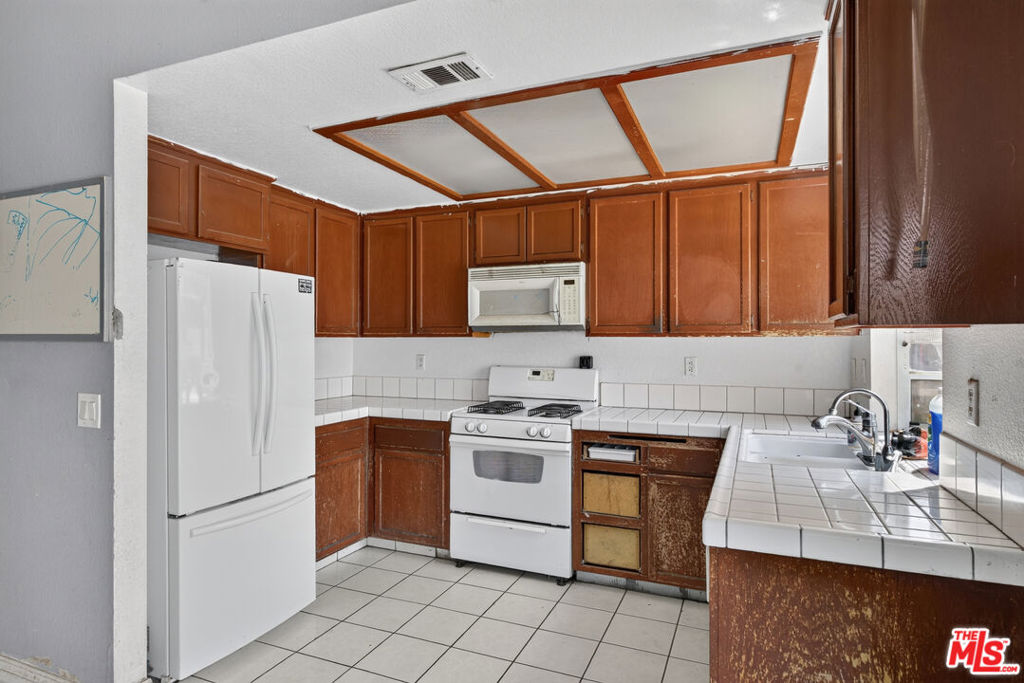 1718 Polo Court Property Photo 21