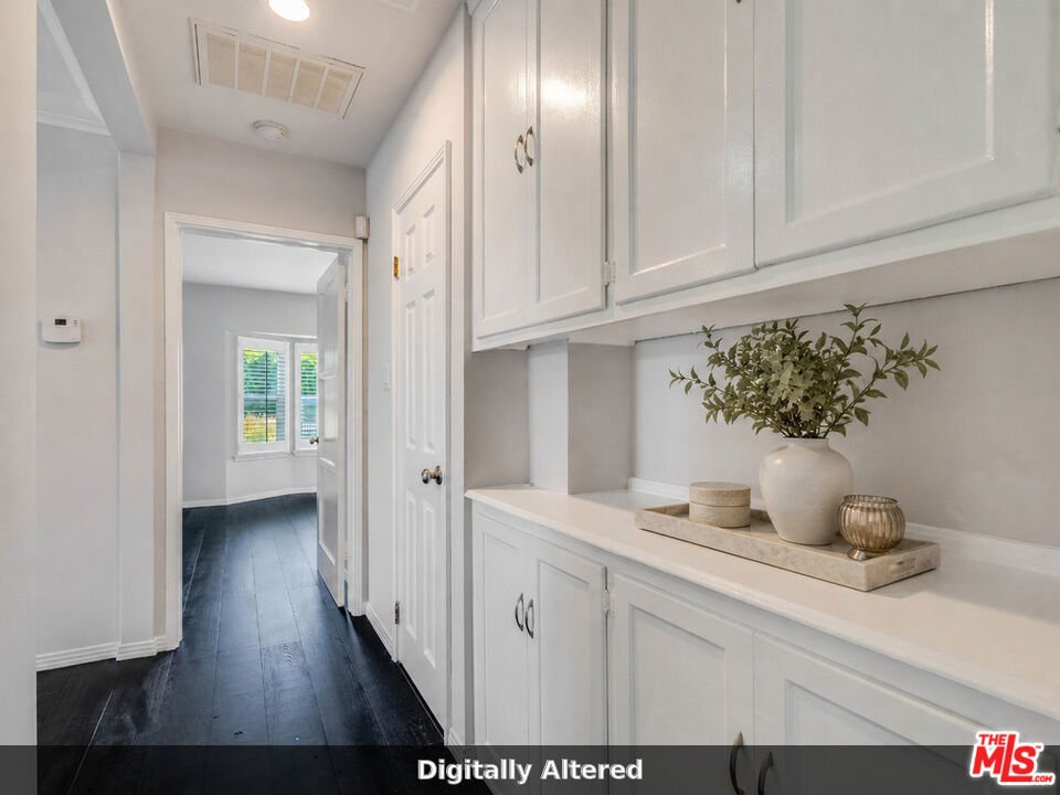 5343 Blanco Way Property Photo 16