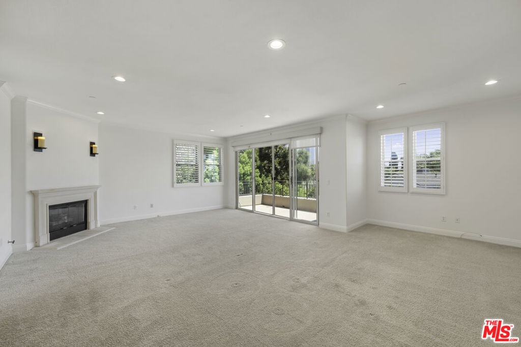 1820 Benecia Avenue 402 Property Photo 26