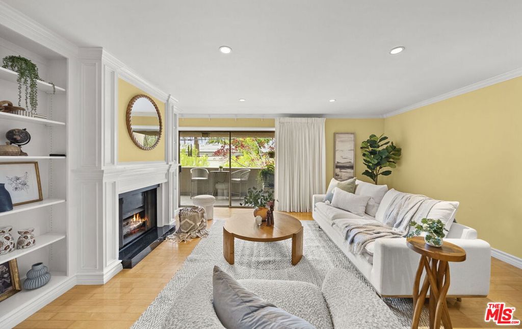 630 Idaho Avenue 204 Property Photo 4