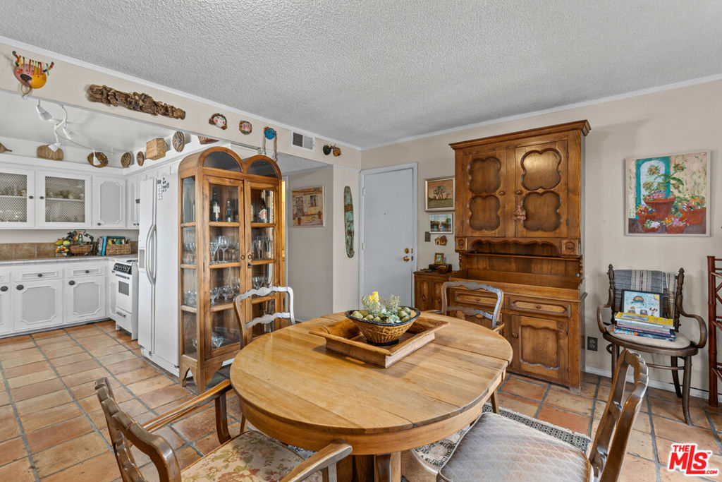 3620 Pacific Avenue Property Photo 6