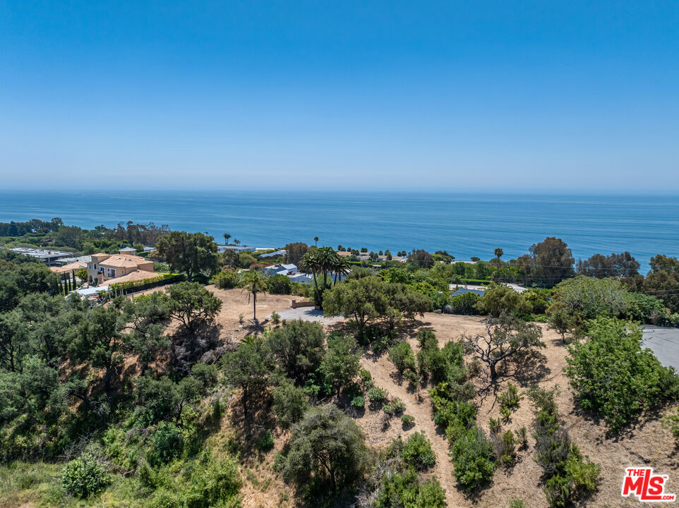 3860 Puerco Canyon Road Property Photo 16