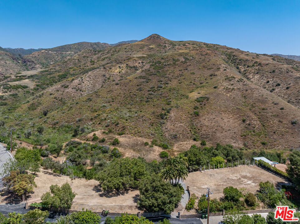 3860 Puerco Canyon Road Property Photo 19