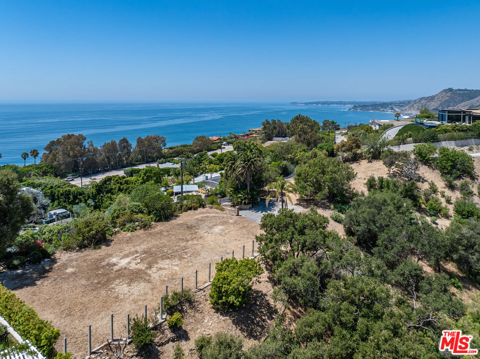 3860 Puerco Canyon Road Property Photo 22