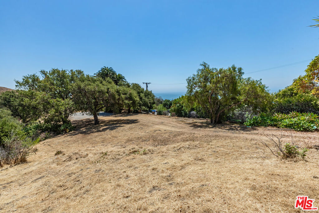 3860 Puerco Canyon Road Property Photo 24