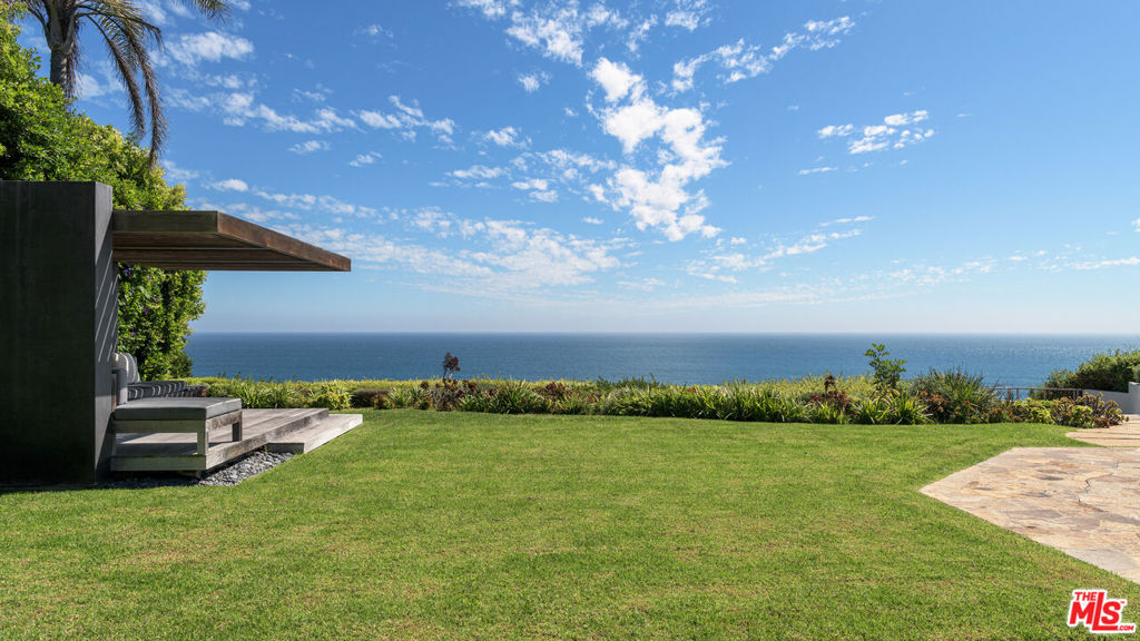 29020 Cliffside Drive Property Photo 21