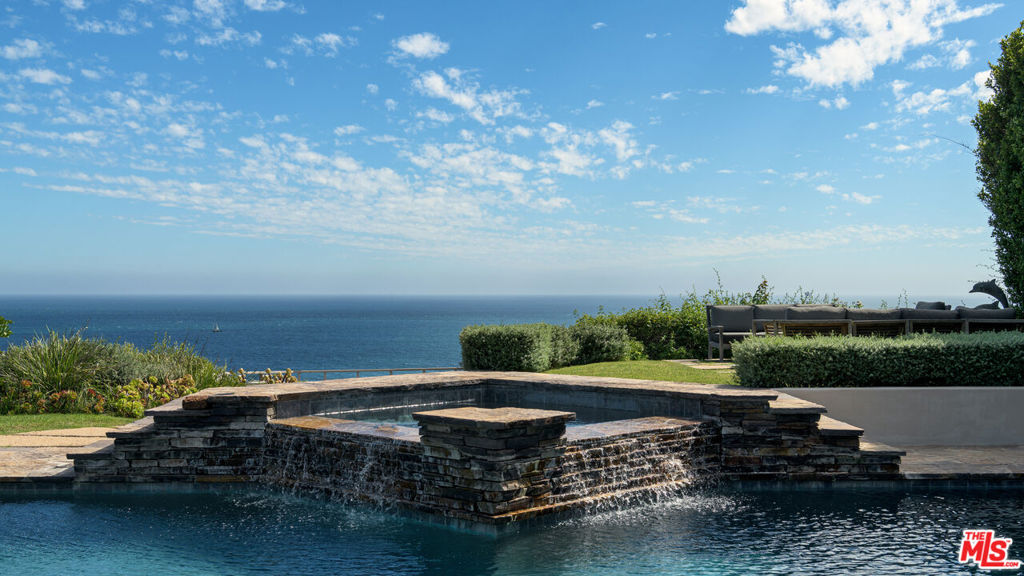 29020 Cliffside Drive Property Photo 48