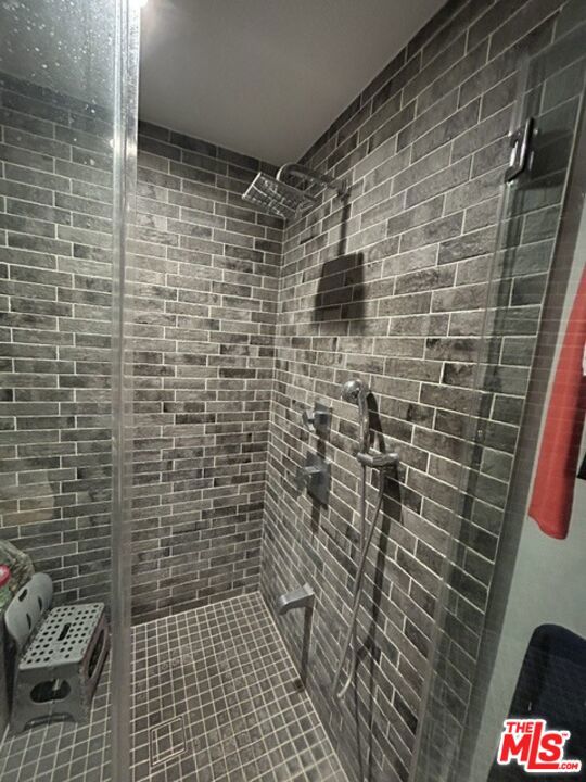 11835 Grevillea Avenue Property Photo 21