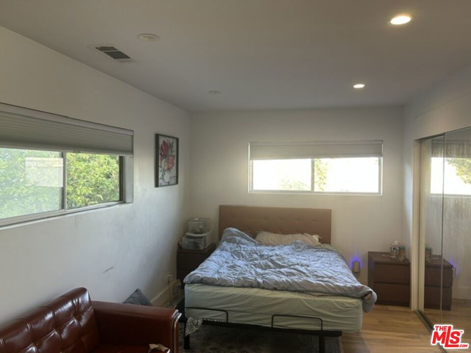 11835 Grevillea Avenue Property Photo 27