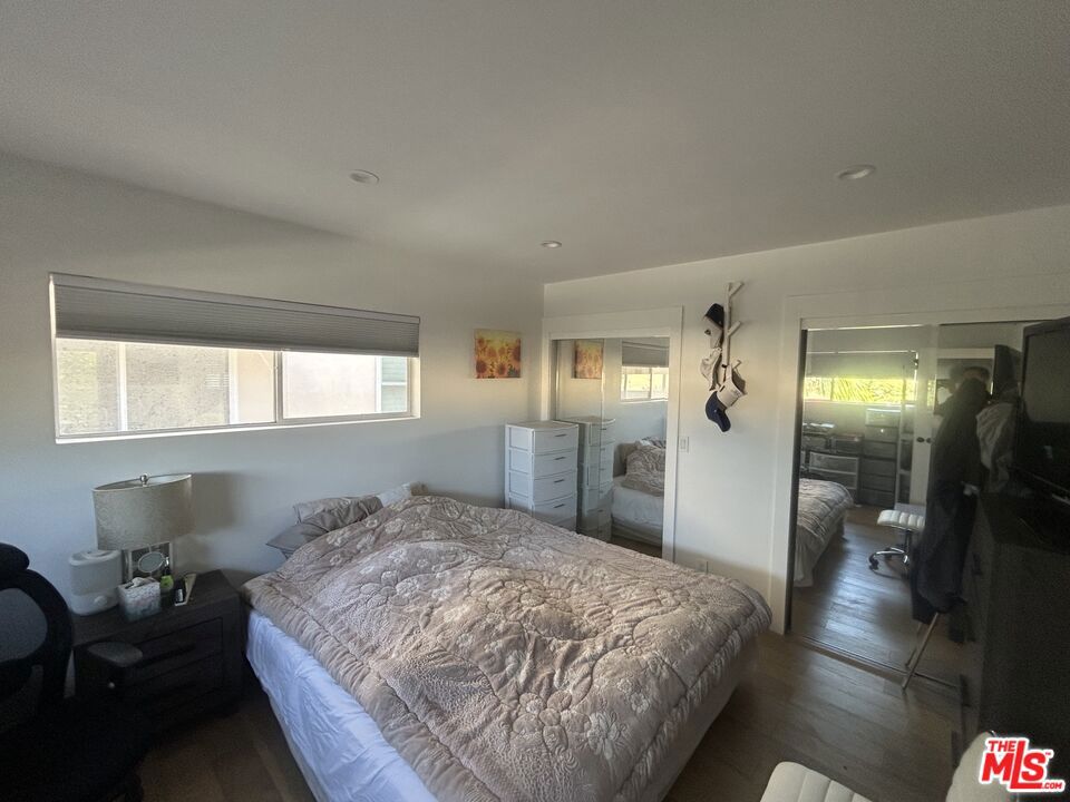 11835 Grevillea Avenue Property Photo 28