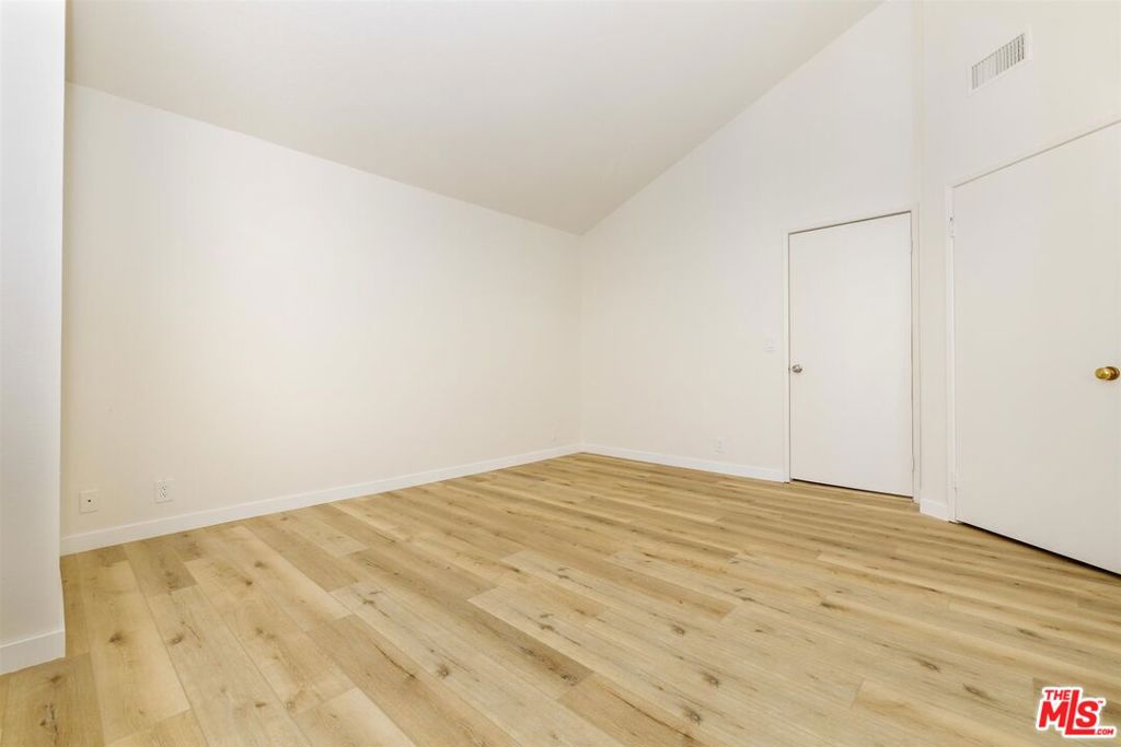 13145 Bromont Avenue 44 Property Photo 23