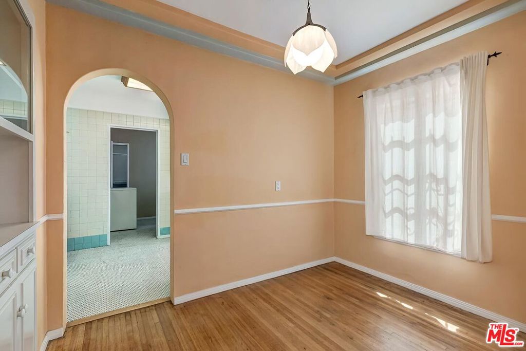 7932 Blackburn Avenue Property Photo 7