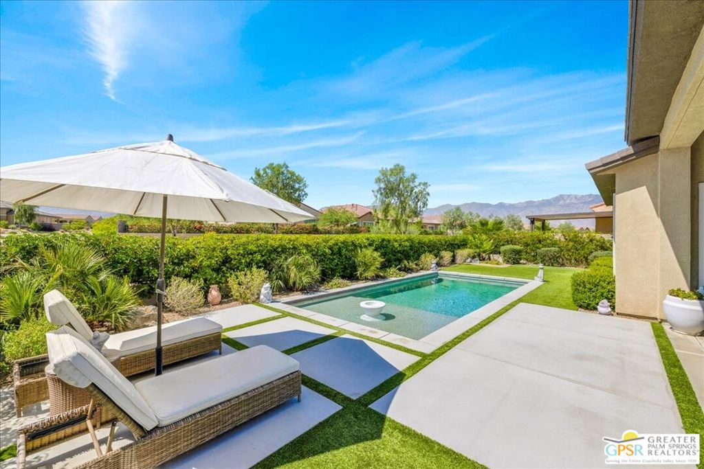 31 Chardonnay Property Photo 1