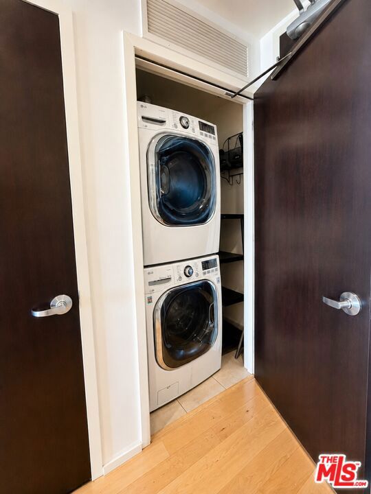 1100 S Hope Street 814 Property Photo 11