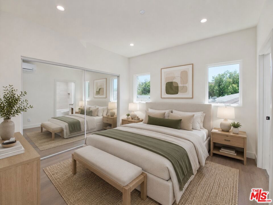 4942 Topanga Canyon Boulevard Property Photo 33
