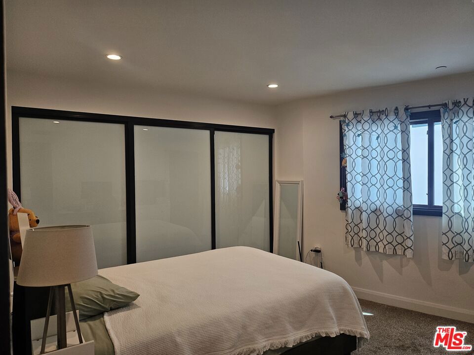 853 S Lucerne Boulevard 206 Property Photo 10