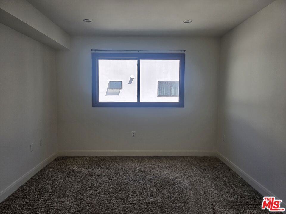 853 S Lucerne Boulevard 206 Property Photo 14