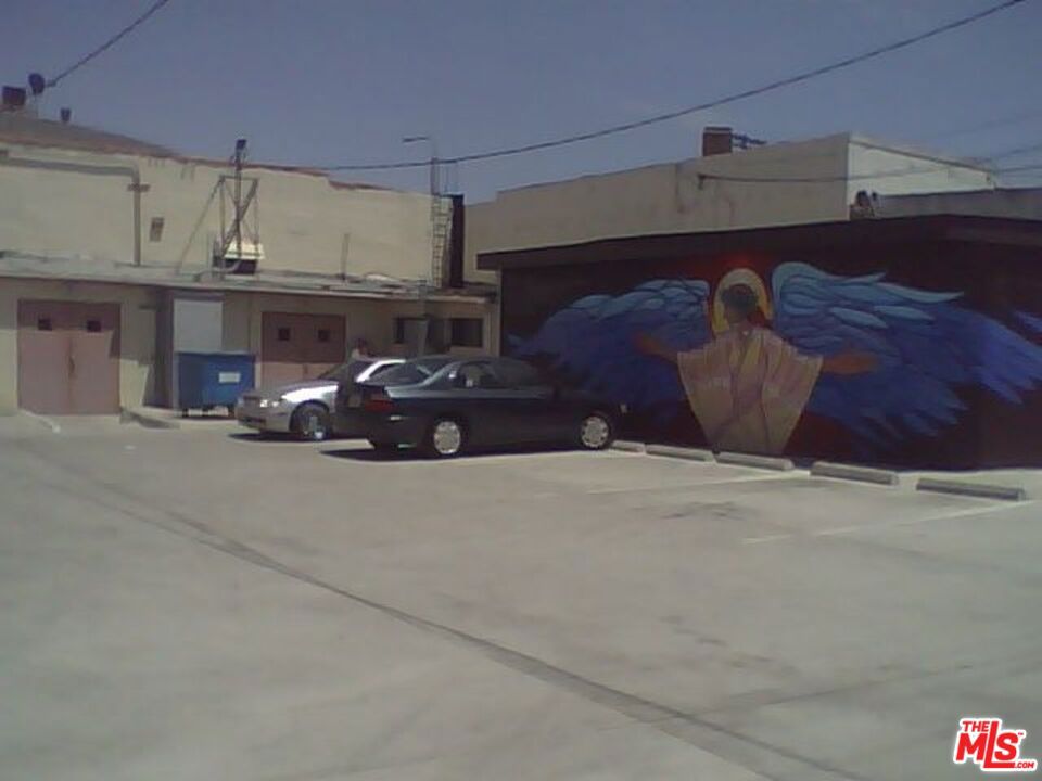 5349 Crenshaw Boulevard Property Photo 3