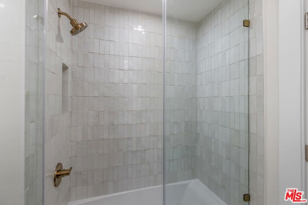 645 Luton Drive Property Photo 23