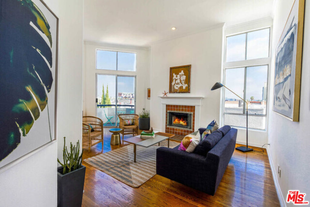1240 S Corning Street 305 Property Photo 4