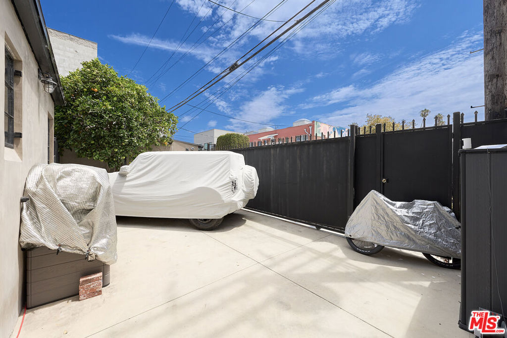526 Victoria Avenue Property Photo 27