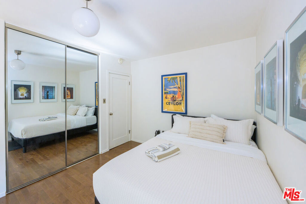 241 Rees Street Property Photo 42