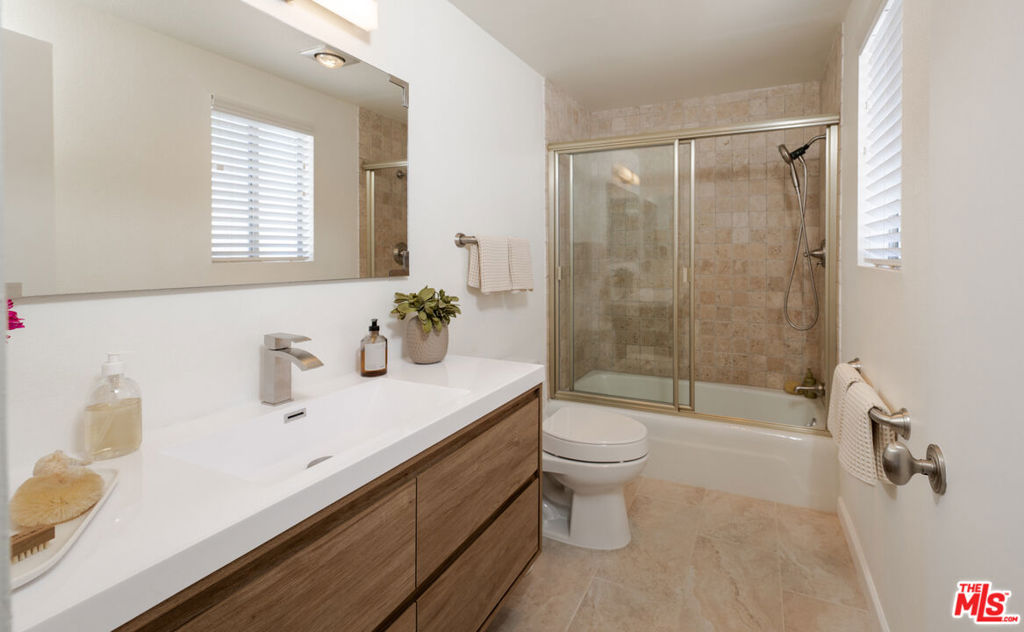 13011 Mindanao Way 4 Property Photo 21