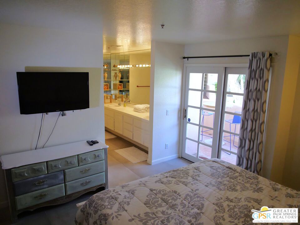 500 E Amado Road 706 Property Photo 21