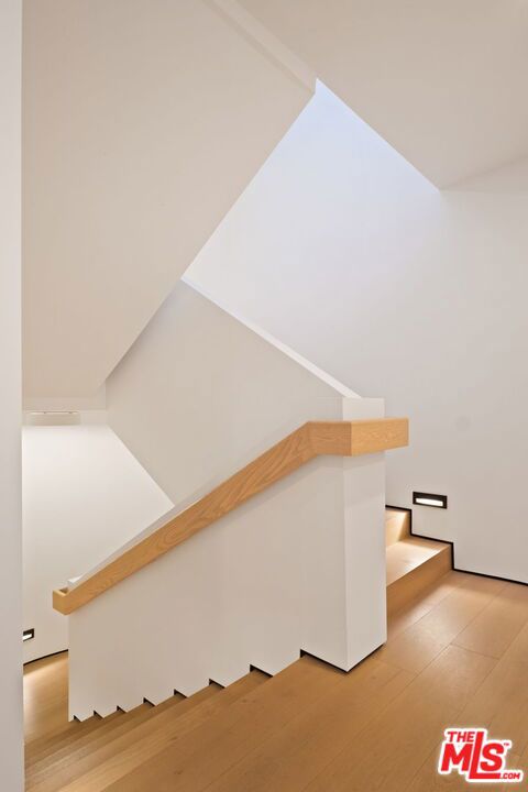 11210 Briarcliff Lane Property Photo 16