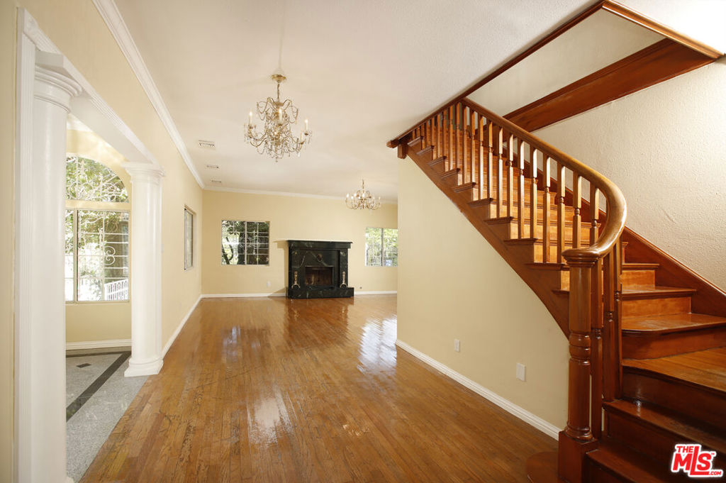 4915 El Canto Drive Property Photo 1