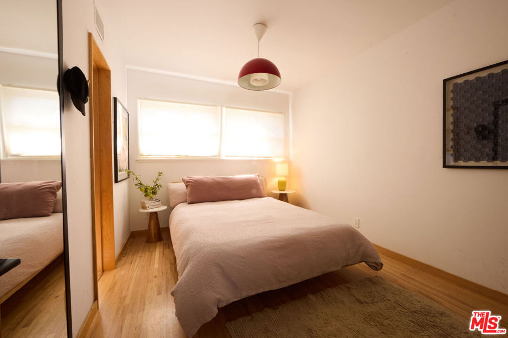 11046 Charnock Road Property Photo 19