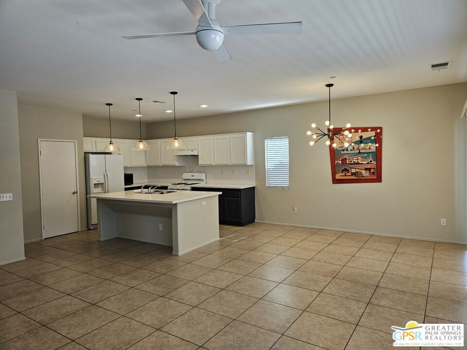 755 Summit Drive Property Photo 1