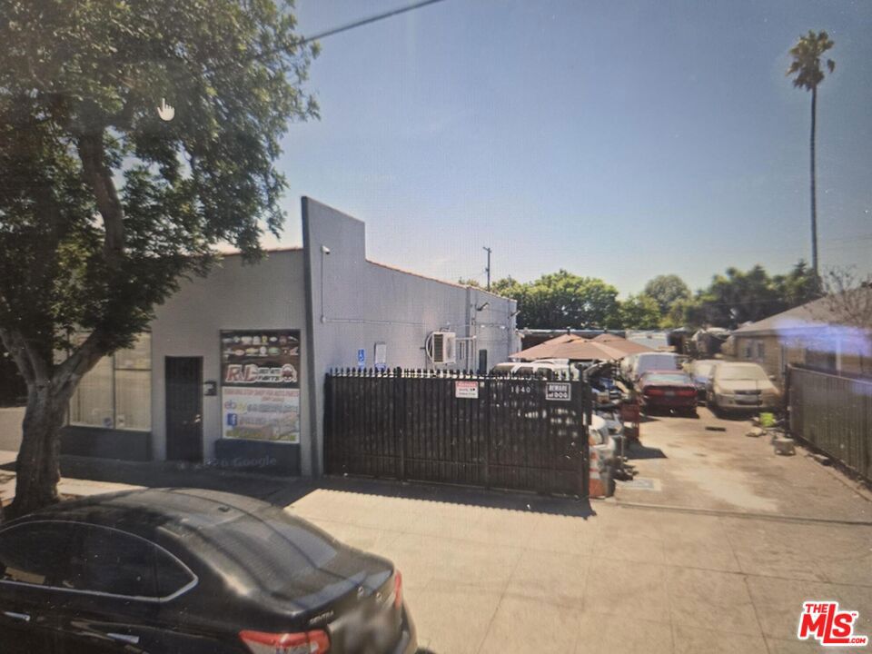 1840 Marine Avenue Property Photo 1