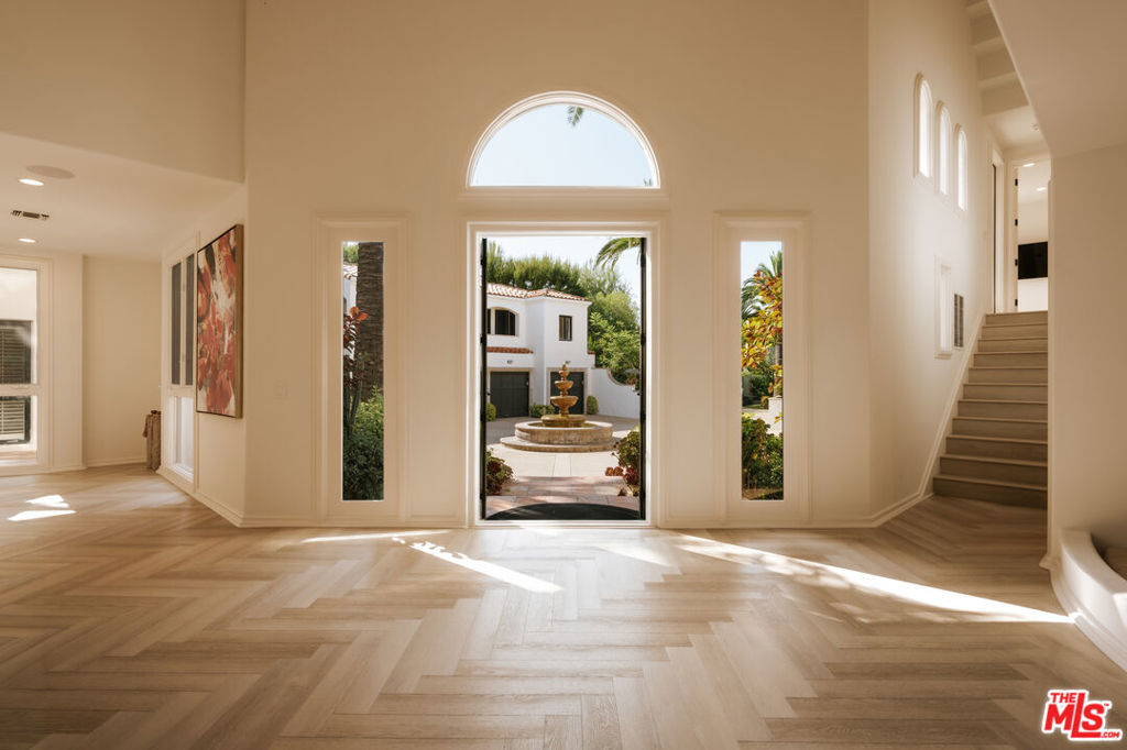 10502 Yellow Hill Road Property Photo 4