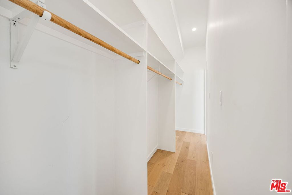 7933 Zelzah Avenue Property Photo 15