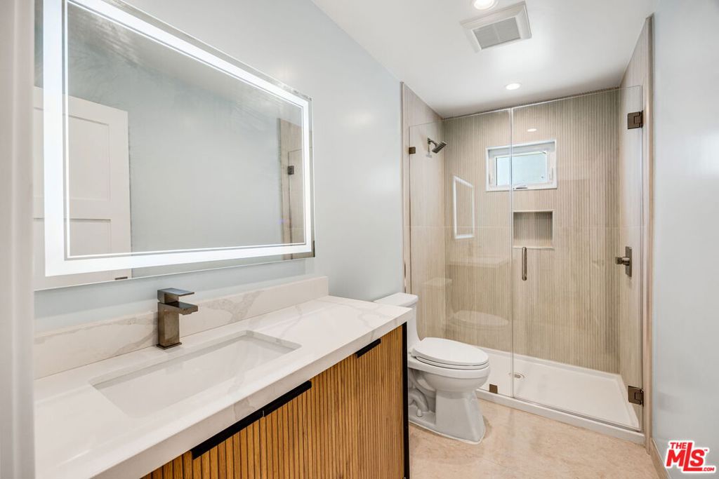 7933 Zelzah Avenue Property Photo 18