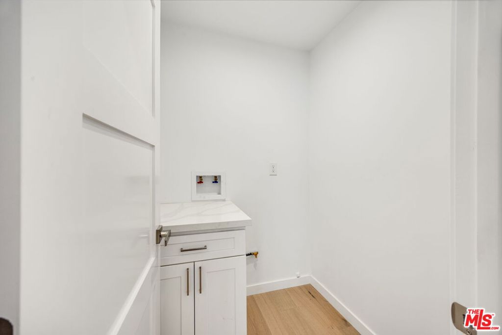 7933 Zelzah Avenue Property Photo 20